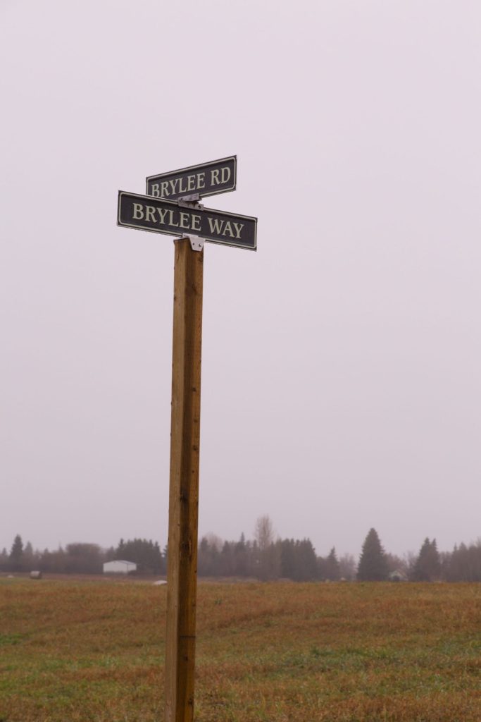 Street sign post at Brylee Estates